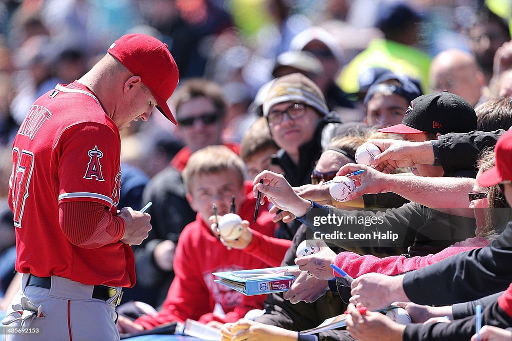 Los Angeles Angels of Anaheim v Detroit Tigers