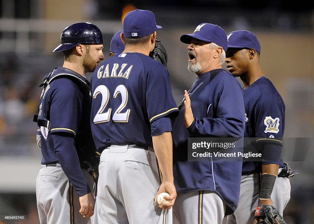 Milwaukee Brewers v Pittsburgh Pirates