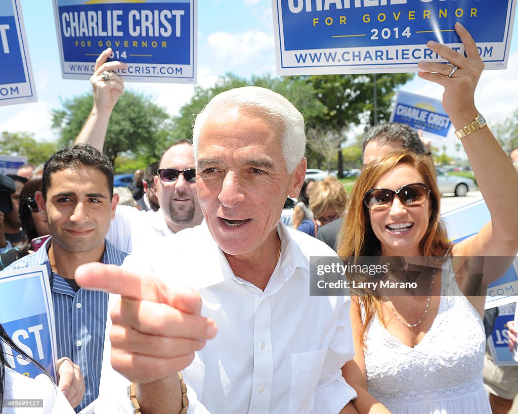 Charlie Christ Opens Campaign Office