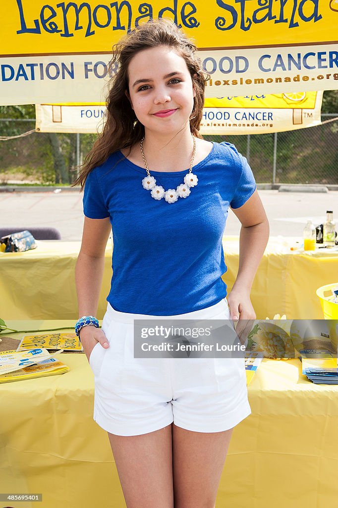 Bailee Madison Volunteers At Alex's Lemonade Stand At Kids Helping Kids Benefit Concert And Fair