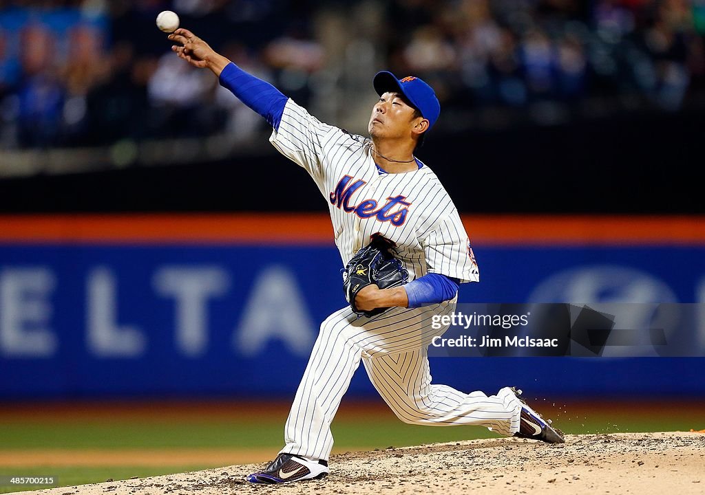 Atlanta Braves v New York Mets