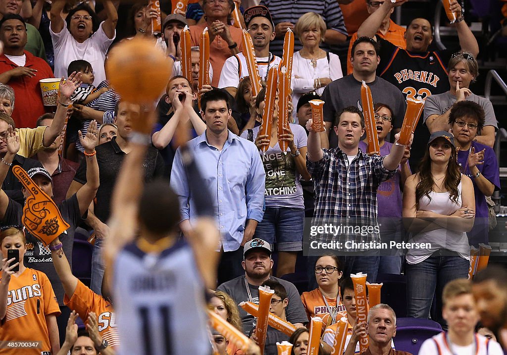 Memphis Grizzlies v Phoenix Suns