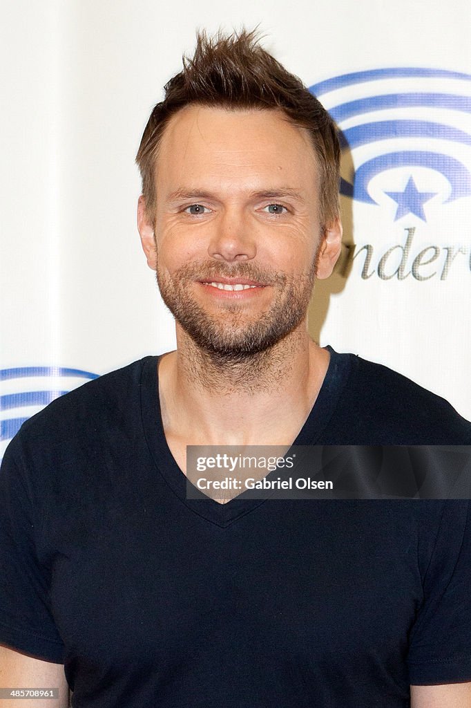 WonderCon Anaheim 2014 - Screen Gems' "Deliver Us From Evil" Photo Call