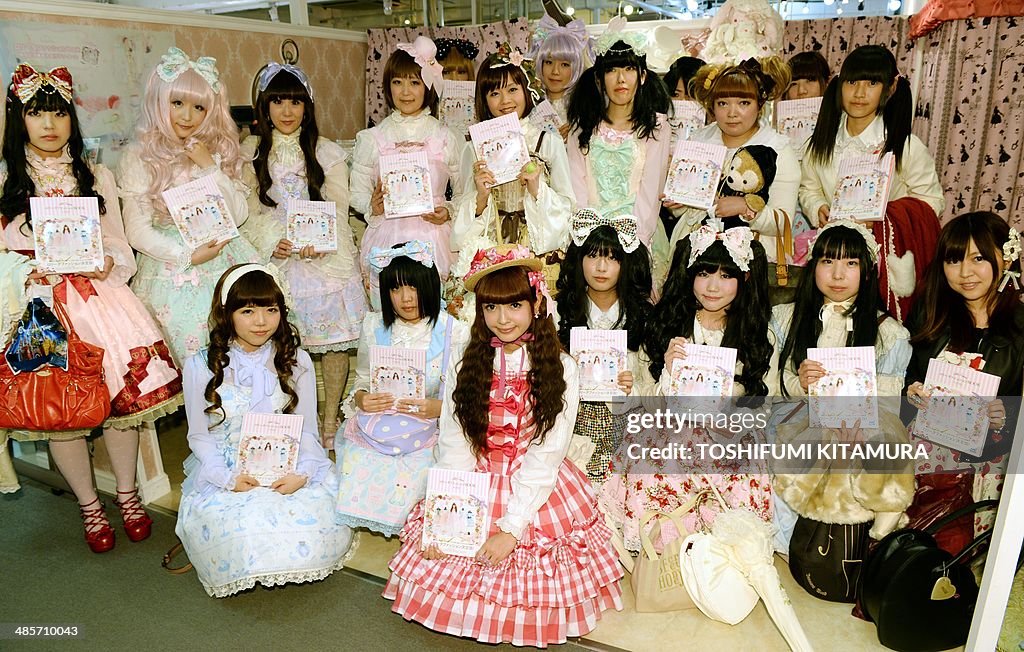 FASHION-JAPAN-LIFESTYLE-LOLITA