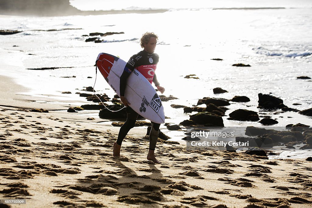 Rip Curl Pro Bells Beach Surfing