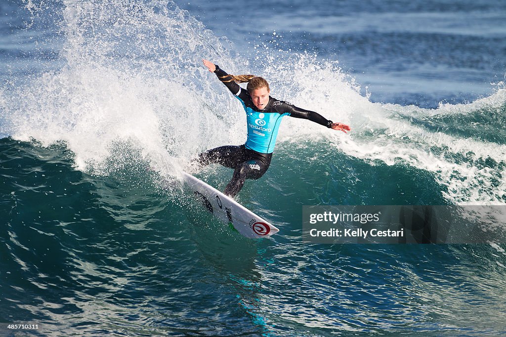 Rip Curl Pro Bells Beach Surfing