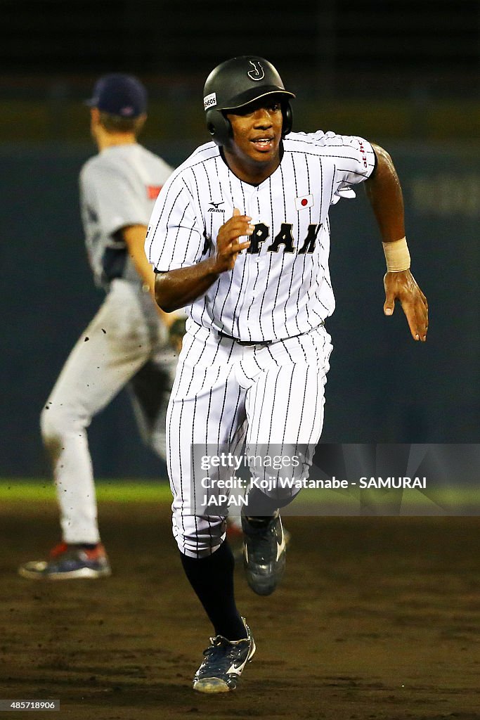 Japan v USA - 1st Round - 2015 WBSC U-18 Baseball World Cup