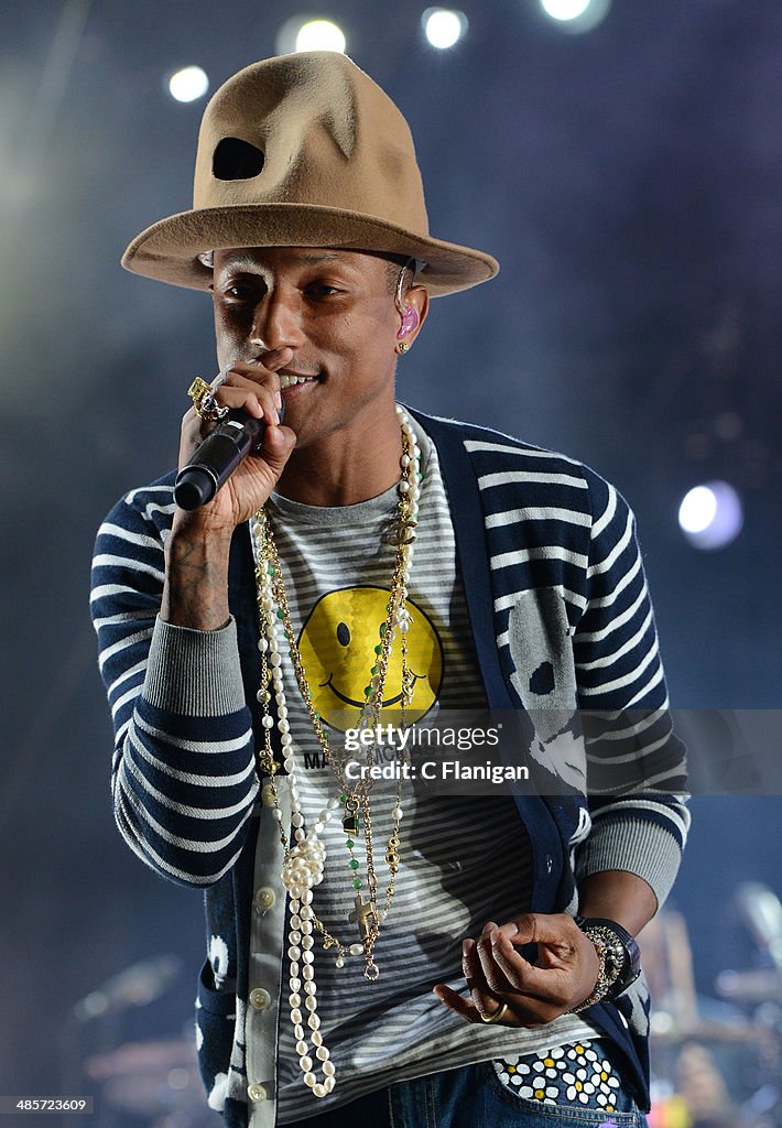 2014 Coachella Valley Music And Arts Festival - Weekend 2 - Day 2