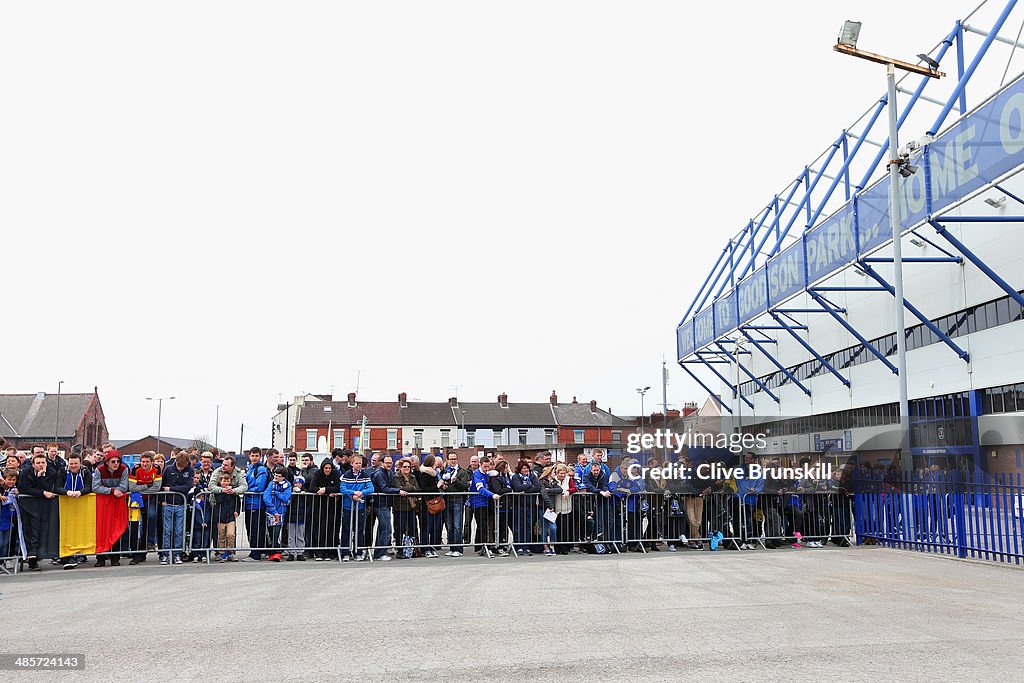 Everton v Manchester United - Premier League