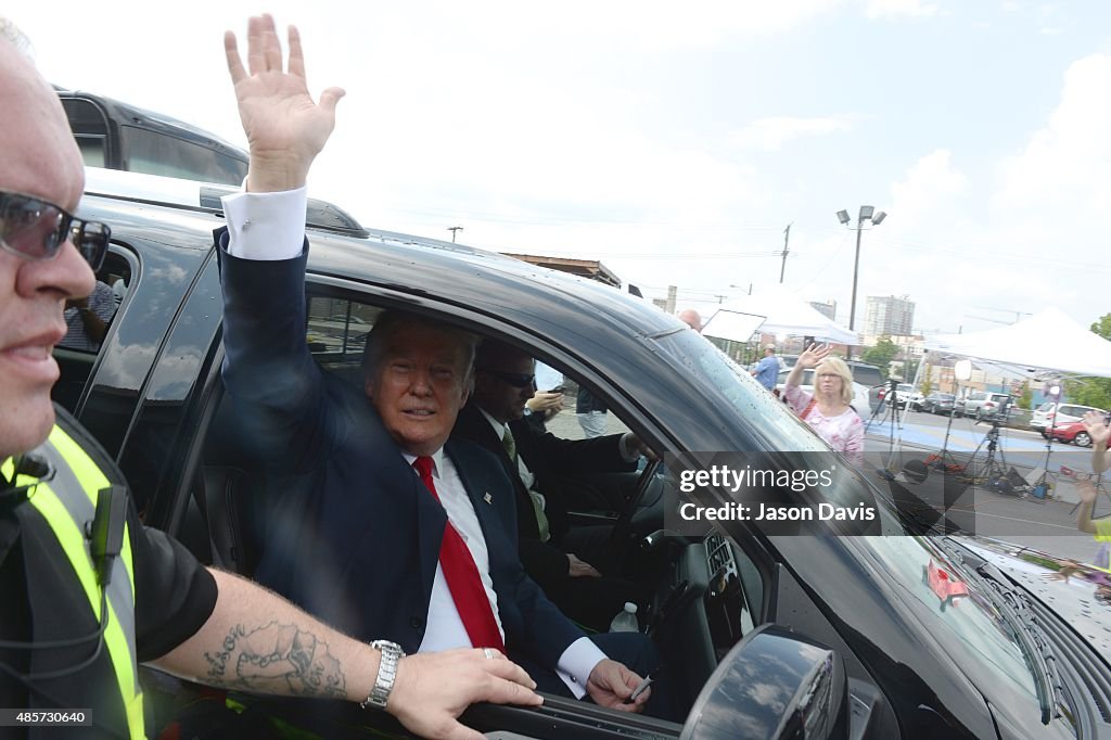 GOP Presidential Front Runner Donald Trump Address Republican Conference In Nashville