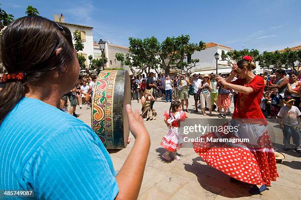 annual gipsy pilgrimage - zigeuner stockfoto's en -beelden