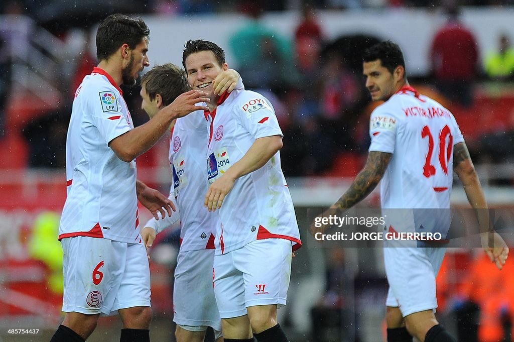 FBL-ESP-LIGA-SEVILLA-GRANADA