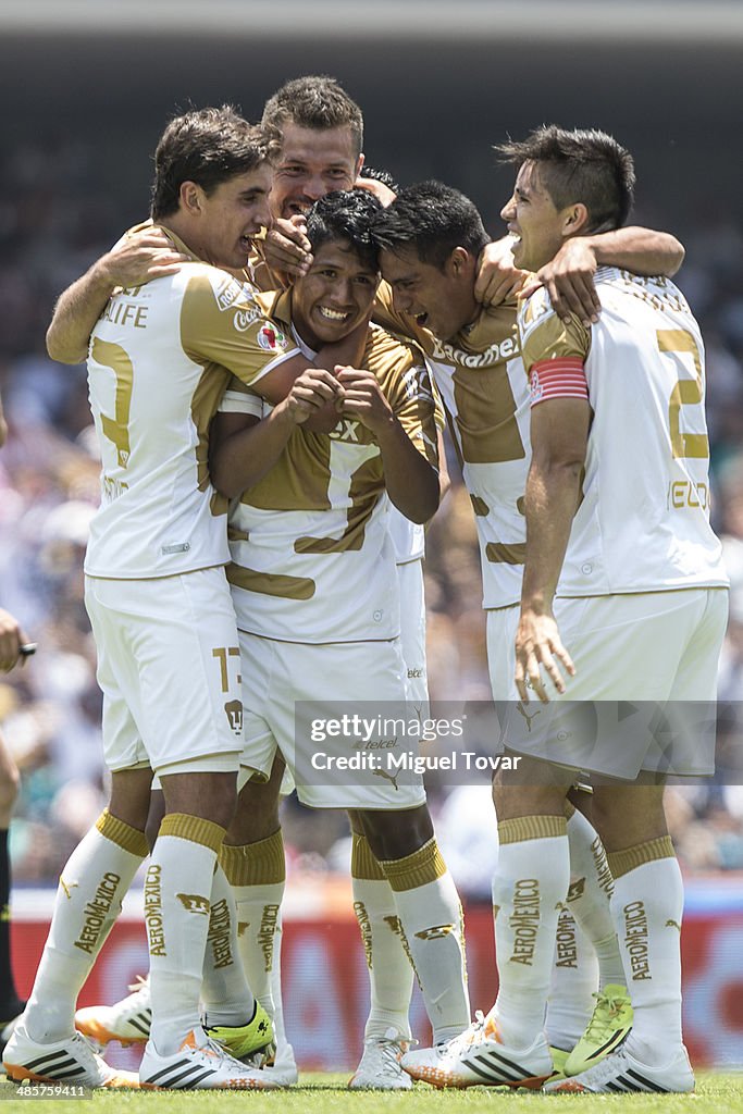 Pumas UNAM vs Chivas  - Clausura 2014 Liga MX