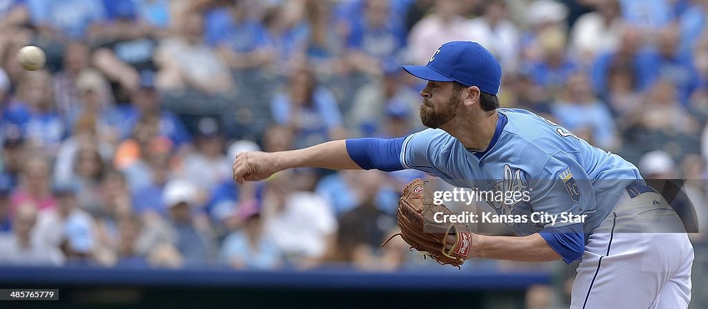 MLB: Twins v Royals