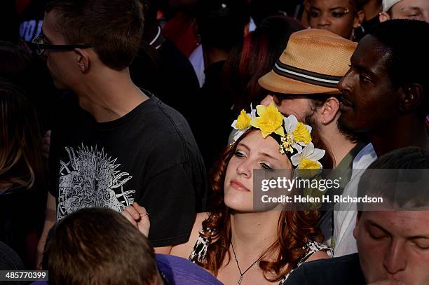 420 Rapper Girl Cheek (Rapper) Photos and Premium High Res Pictures - Getty Images