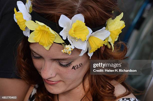 420 Rapper Girl Cheek (Rapper) Photos and Premium High Res Pictures - Getty Images