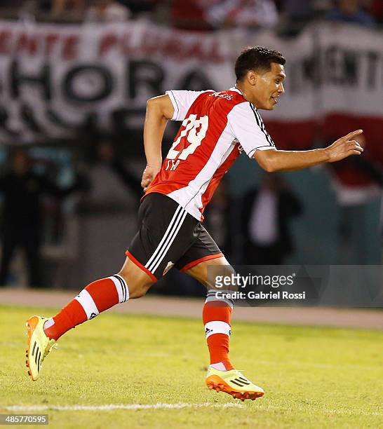 Teofilo Gutierrez of River Plate celebrates after scoring the opening goal during a match between River Plate and Velez Sarsfield as part of 15th...