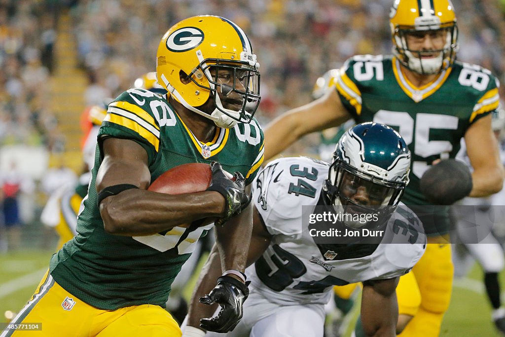 Philadelphia Eagles v Green Bay Packers