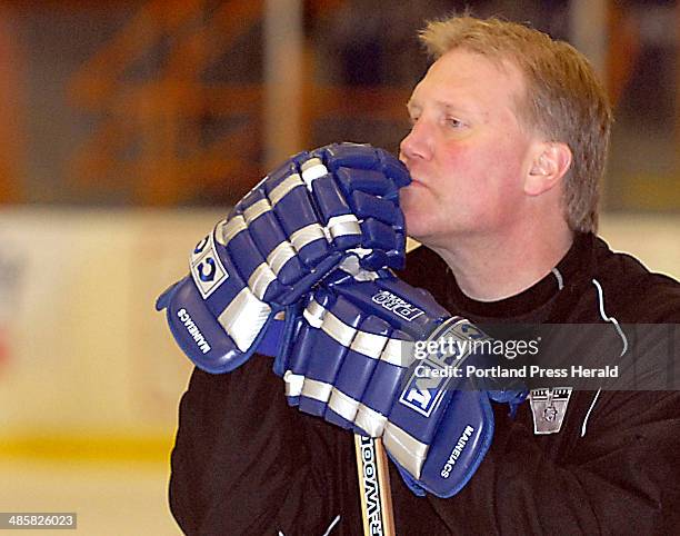 175 Ed Harding Photos & High Res Pictures - Getty Images