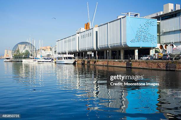 porto antico en génova, italia - genovia fotografías e imágenes de stock