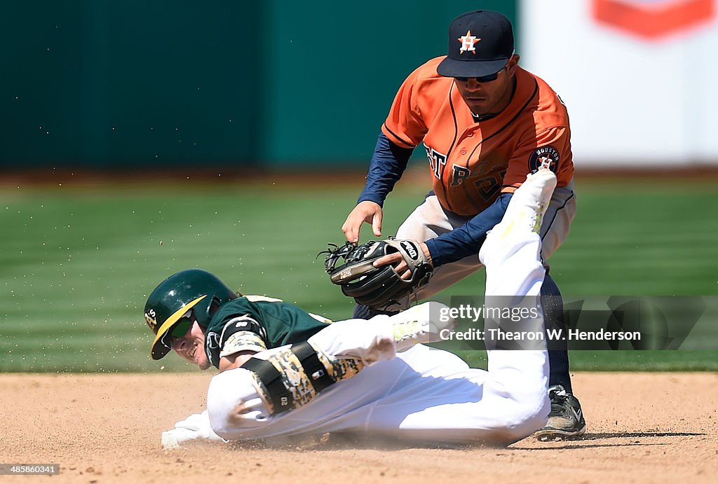 Houston Astros v Oakland Athletics