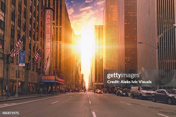 explosion of light - sixth avenue bildbanksfoton och bilder