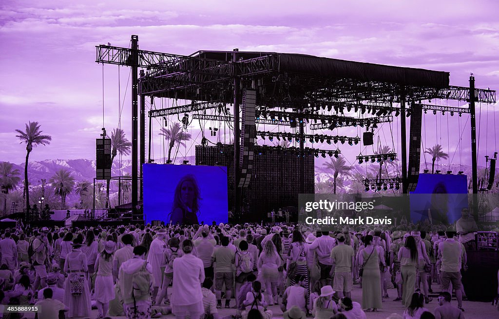 Infrared Coachella Valley Music and Arts Festival - 2014 Weekend 2