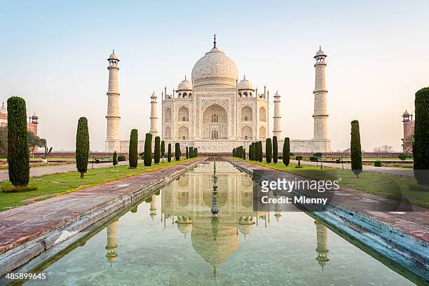 658 Taj Mahal Park Photos and Premium High Res Pictures - Getty Images