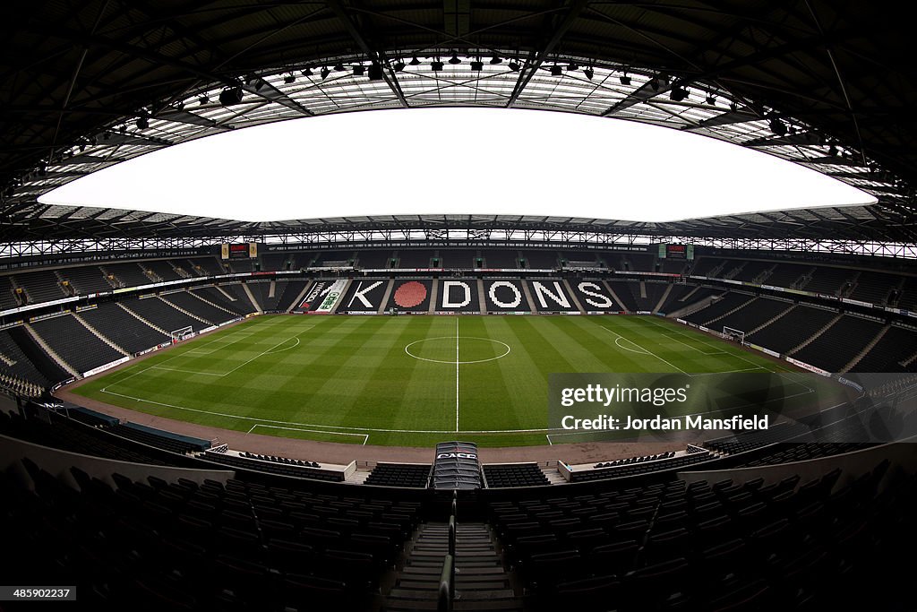 MK Dons v Brentford - Sky Bet League One