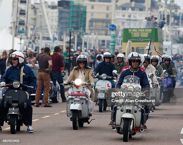 Mod Weekender 202 Mod Weekender In Brighton Stock Photos, High-Res Pictures, and ...