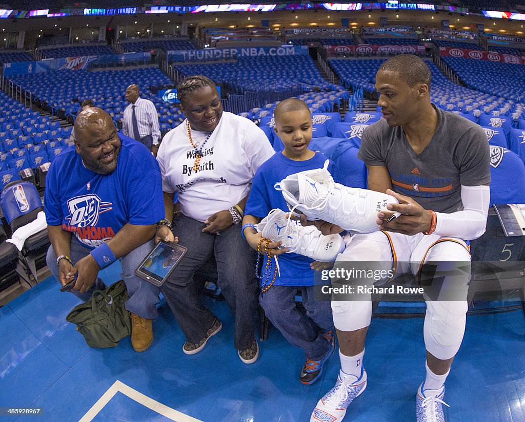 Memphis Grizzlies v Oklahoma City Thunder - Game One