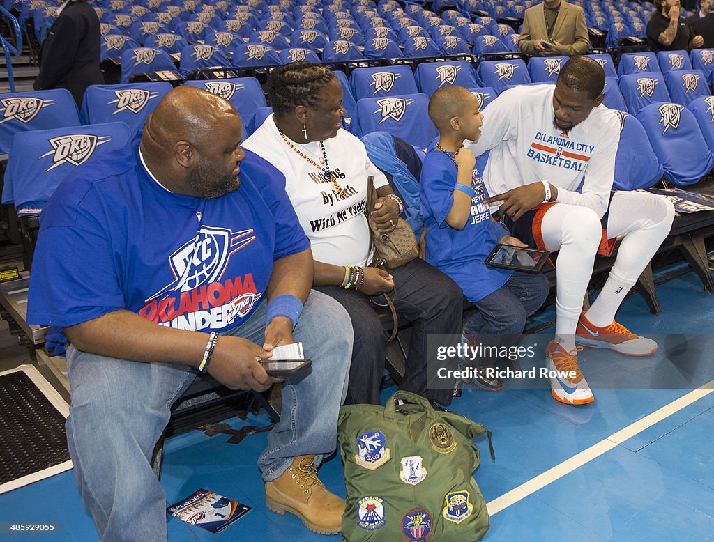 Memphis Grizzlies v Oklahoma City Thunder - Game One