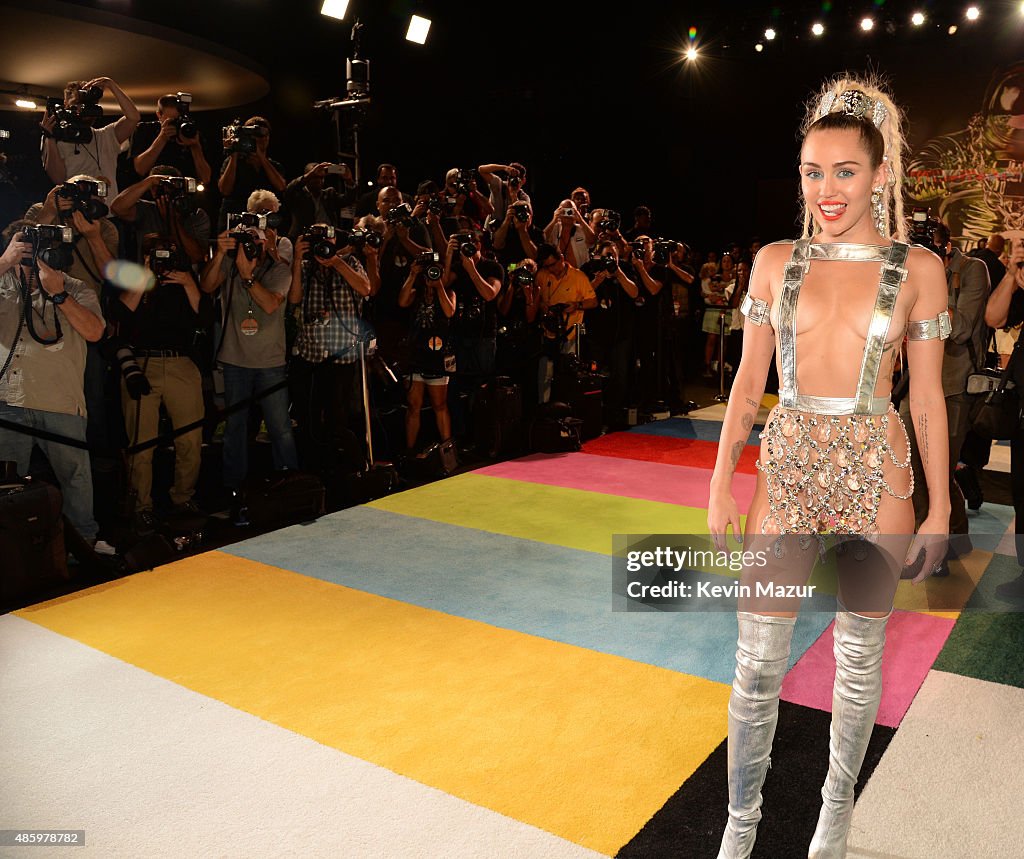 2015 MTV Video Music Awards - Red Carpet