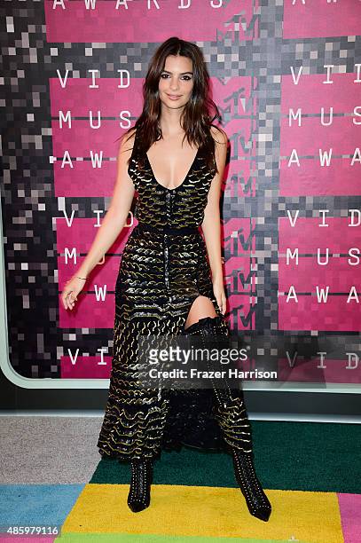 Actress-model Emily Ratajkowski attends the 2015 MTV Video Music Awards at Microsoft Theater on August 30, 2015 in Los Angeles, California.
