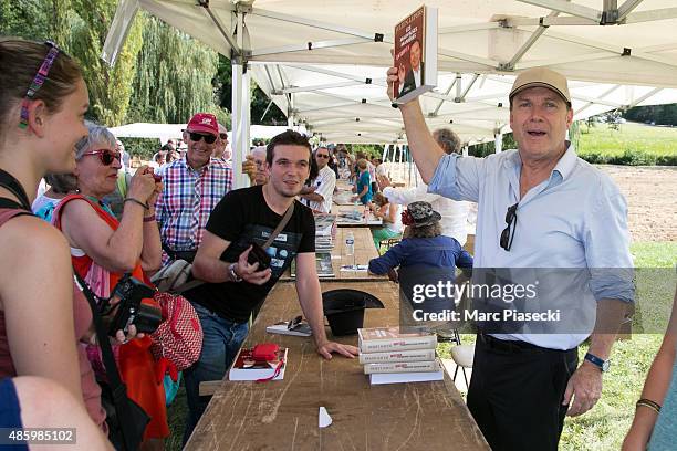 Julien Lepers attends the 2Oth 'La Foret des Livres' book fair on August 30, 2015 in Chanceaux-pres-Loches, France.