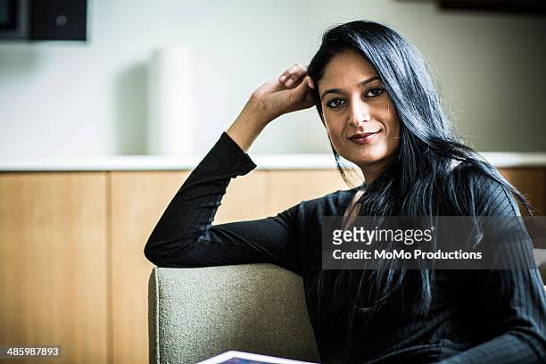 portrait of woman smiling - leanincollection stock pictures, royalty-free photos & images