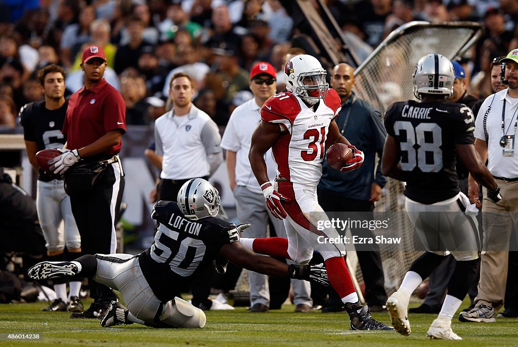 Arizona Cardinals v Oakland Raiders