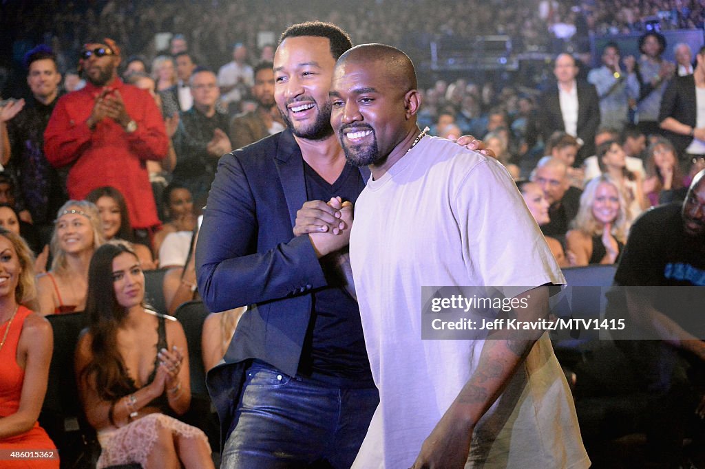 2015 MTV Video Music Awards - Backstage