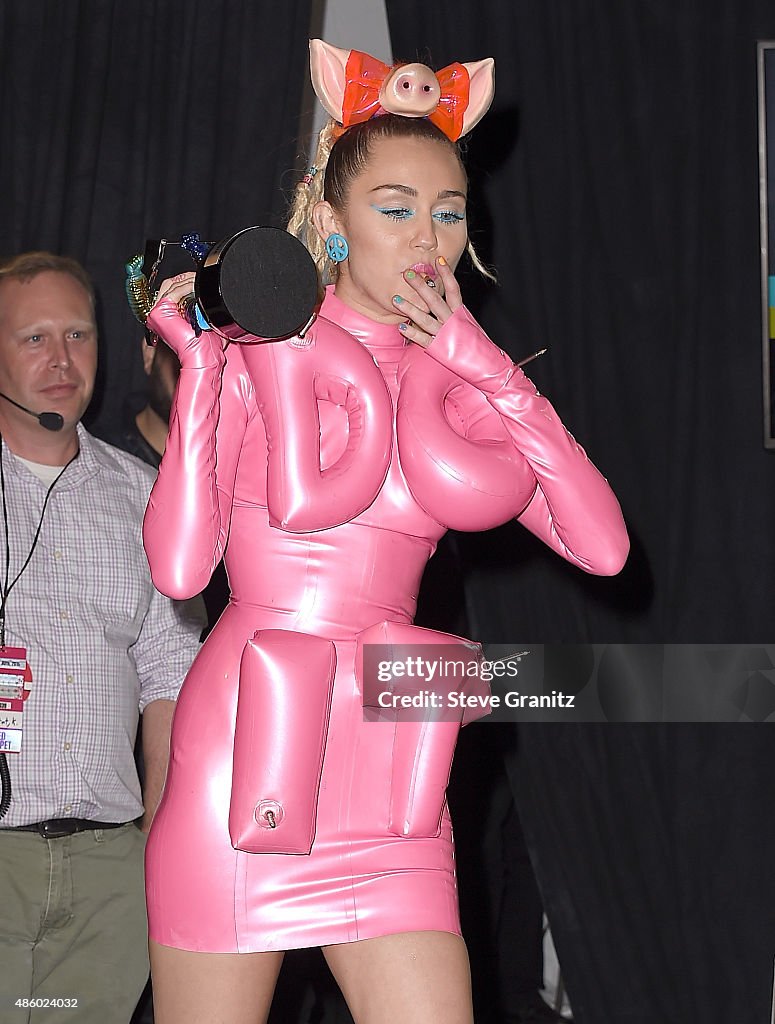 2015 MTV Video Music Awards - Press Room