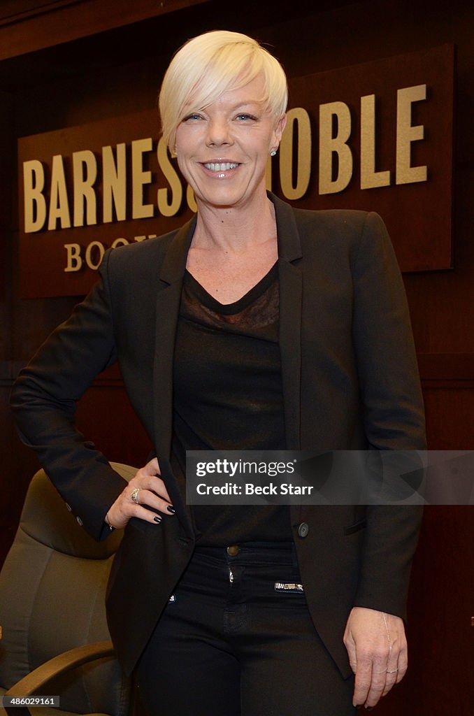 Tabatha Coffey Signs Copies Of Her New Book "Own It!"