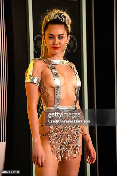 Host Miley Cyrus attends the 2015 MTV Video Music Awards at Microsoft Theater on August 30, 2015 in Los Angeles, California.