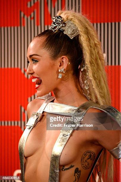 Host Miley Cyrus attends the 2015 MTV Video Music Awards at Microsoft Theater on August 30, 2015 in Los Angeles, California.