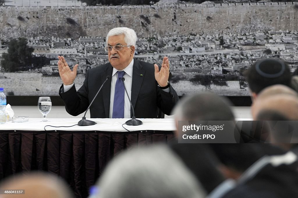 Palestinian President Mahmoud Abbas Meets A Delegation Of The Palestinian Leadership