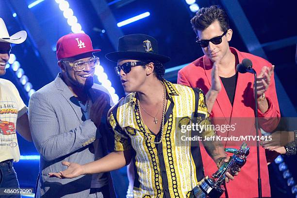 57点のアップタウン ファンクのストックフォト Getty Images 57点のアップタウン ファンクのストックフォト Getty Images