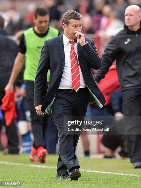 Dejected Danny Wilson, Manager of Barnsley walks off the pitch at the end of the Sky Bet Championship match between Barnsley and Leeds United at...