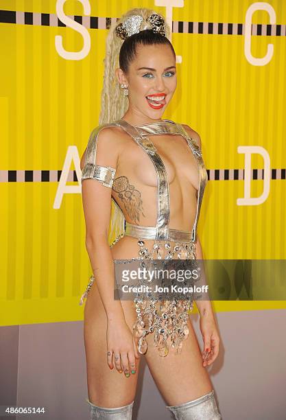 Singer Miley Cyrus arrives at the 2015 MTV Video Music Awards at Microsoft Theater on August 30, 2015 in Los Angeles, California.