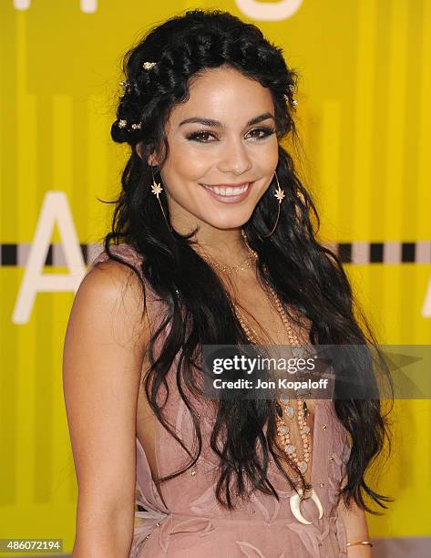 Actress Vanessa Hudgens arrives at the 2015 MTV Video Music Awards at Microsoft Theater on August 30, 2015 in Los Angeles, California.