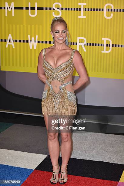 Britney Spears arrives to the 2015 MTV Video Music Awards at Microsoft Theater on August 30, 2015 in Los Angeles, California.