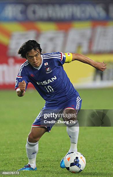 Nakamura Shunsuke of Yokohama F. Marinos in action during the AFC Asian Champions League match between Guangzhou Evergrande and Yokohama F. Marinos...