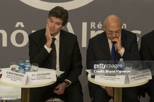 French Minister of Economy and Economic Recovery Arnaud Montebourg and French Minister of Labour Michel Sapin attend the European meeting for...